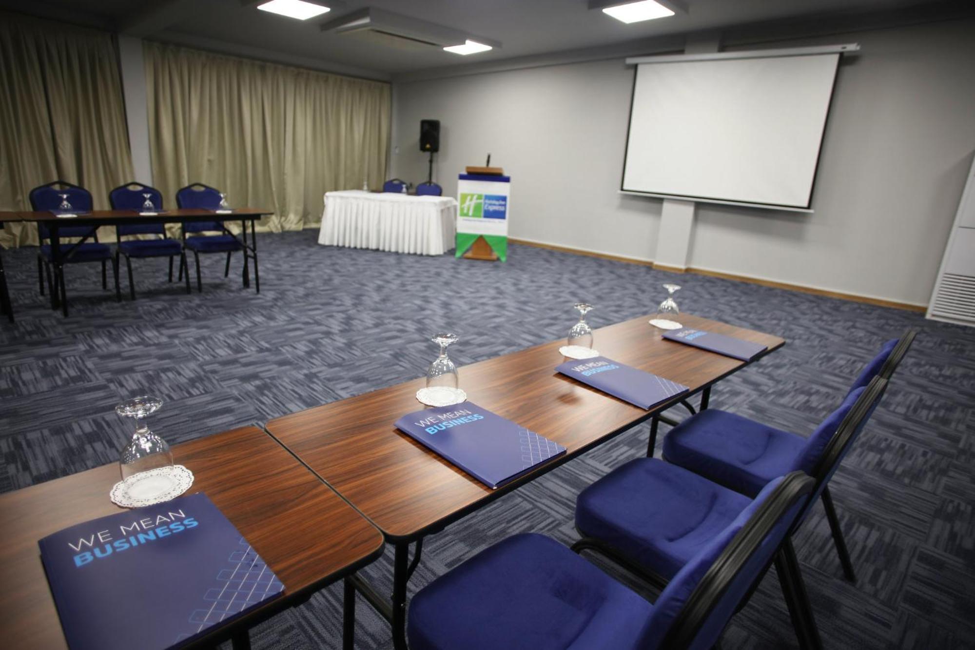 Holiday Inn Express Manisa-West By Ihg Zewnętrze zdjęcie