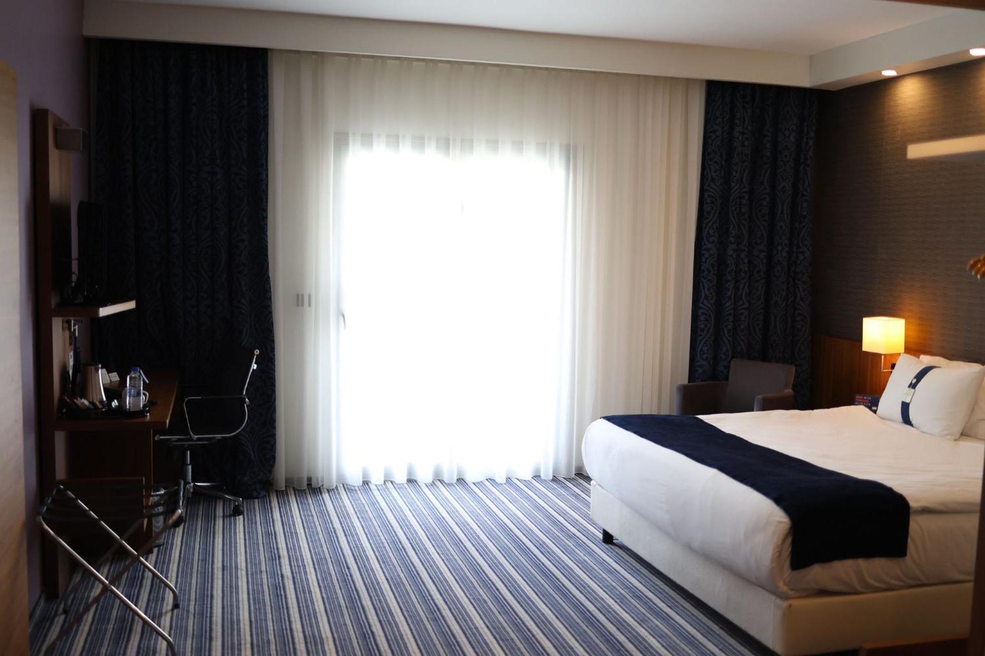 Holiday Inn Express Manisa-West By Ihg Zewnętrze zdjęcie