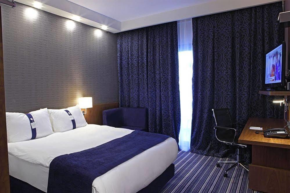 Holiday Inn Express Manisa-West By Ihg Zewnętrze zdjęcie
